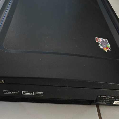 Mustek A3 2400S flatbed scanner