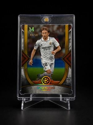 Topps Museum Collection 2022/2023 Luka Modrić Soccer Card Gold Parallel 44/50