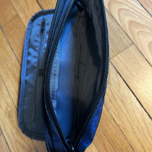 Polo Wolf pencil case like new