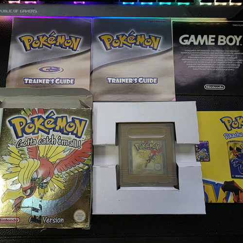Pokémon Gold Game Boy μεταχειρισμένο με original θήκη και κουτιά