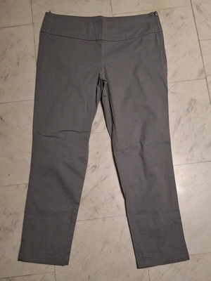 Γυναικείο παντελόνι Benetton γκρι σε άριστη κατάσταση