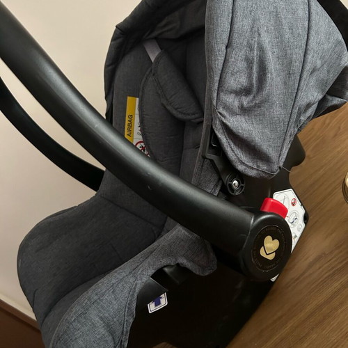 Kikaboo car seat like new