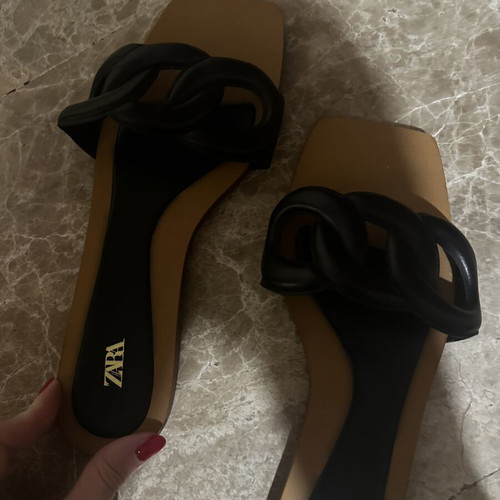 Zara sandals like new, size 37, black
