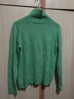 Massimo Dutti knitted sweater new, size Medium, green