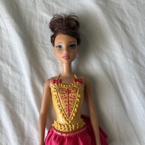 Disney Ballerina Princess Belle Doll Mattel, missing hair accessory