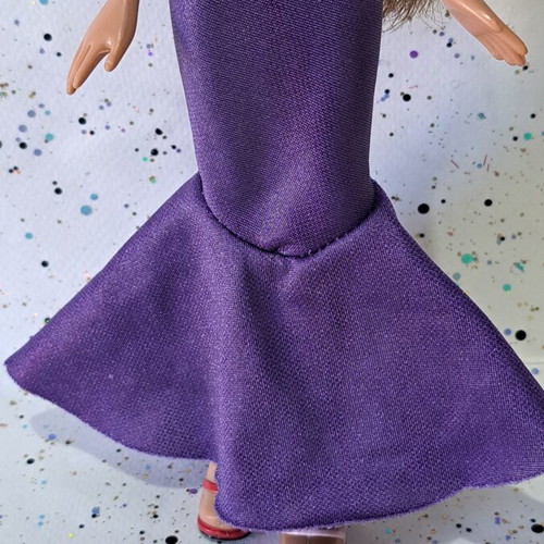 Bratz The Fashion Show Evening Wear Yasmin doll used with flaws and mismatched shoes
