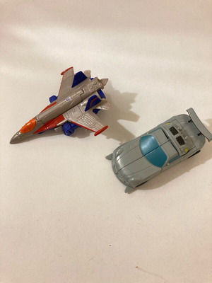 Transformers Legend Class Set 2008 like new, Starscream and Jazz