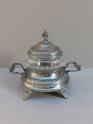 Γλυκοδοχείο επάργυρο μεταλλικό με εσωτερικό γυαλί, γαλλικό περίπου 120 ετών