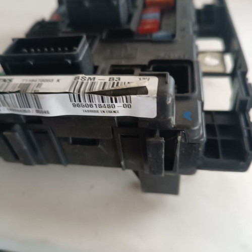 Fuse box for Citroen C2 '03-'08 used, code 9650618480