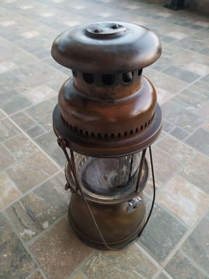 Old 1950s oil lamp