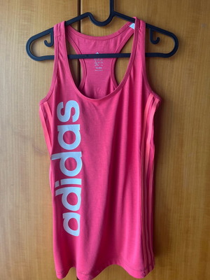 Adidas pink shirt like new, size XS