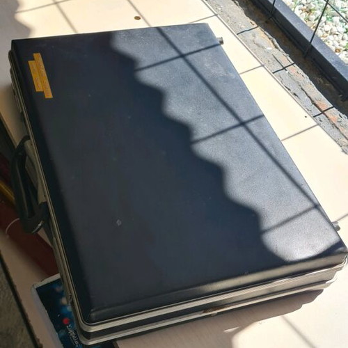 Briefcase for mechanical and electrical engineer used