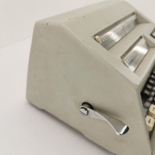 Facit AB old calculator used, functional