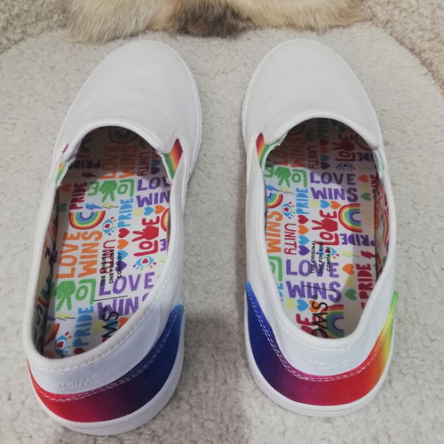 Toms Baja Unity Rainbow Pride shoes new, size 44, multicolor