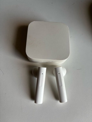 Xiaomi earbuds like new