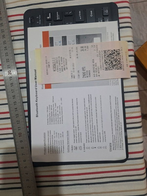 Wireless Keyboard like new with Bluetooth