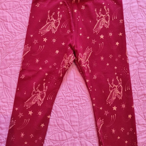 Guppy leggings size 92 cm 2 years red, like new