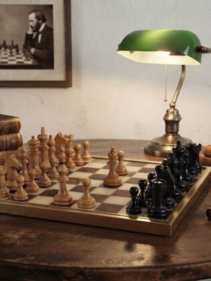 Chess set used, complete, 33 cm