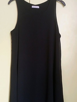 Zuiki black dress like new with double transparency and off-shoulder size M