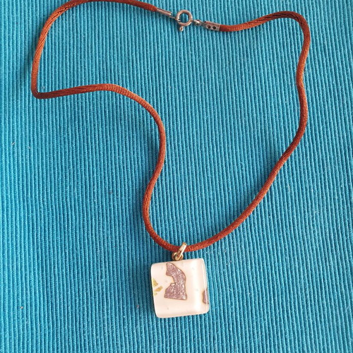 Murano glass necklace like new, white with silver and gold