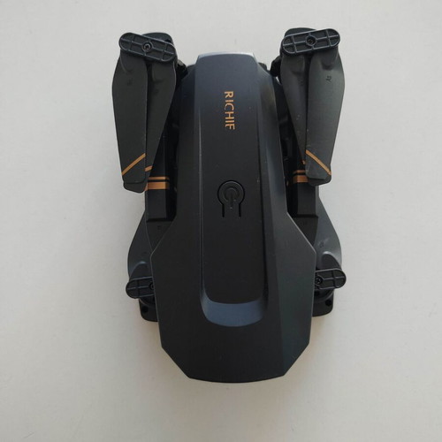 Richie 4DRC drone used with two batteries and 4K camera