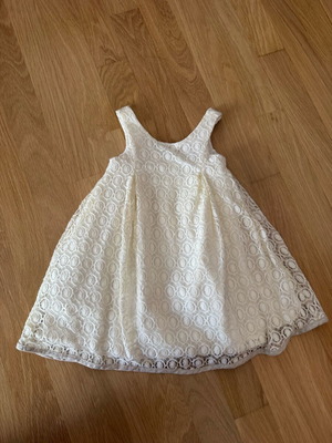 Marasil toddler dress size 18 months like new, off-white lace