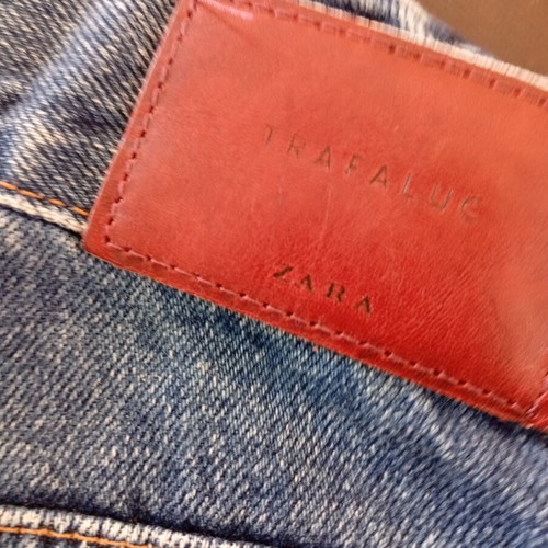 Jeans with sequin embroidery Zara like new, size 32, blue