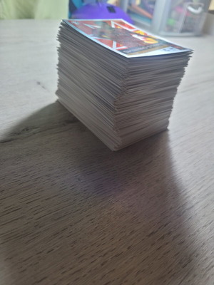 Euro Topps cards, 240 pieces