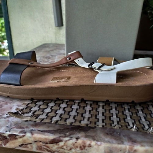 Women's sandals new, size 38, white black brown shades