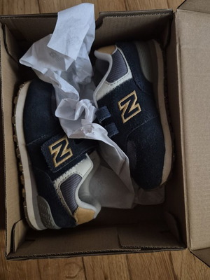 New Balance 574 βρεφικά παιδικά αθλητικά σαν καινούργια, νούμερο 23.5, σκούρο μπλε