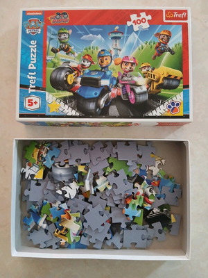 Trefl Paw Patrol puzzle and memos games like new