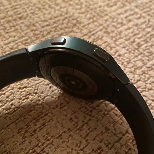 Samsung Galaxy Watch 4 used, good condition, fully functional