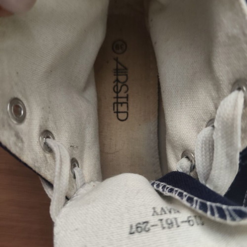 Navy Canvas High Top Shoes used, size 39