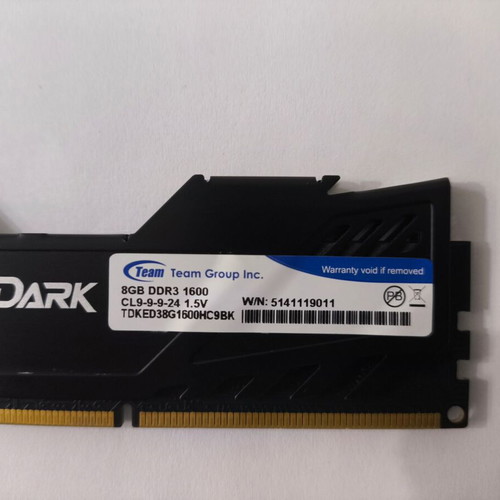DDR3 RAM Team Group Dark 8 GB 1600MHz like new