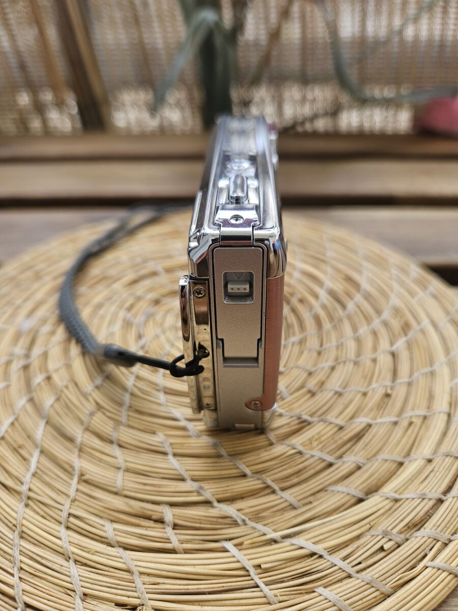 Olympus Stylus µ 720 SW Pink Digital… - € 75,00 - Vendora.cy