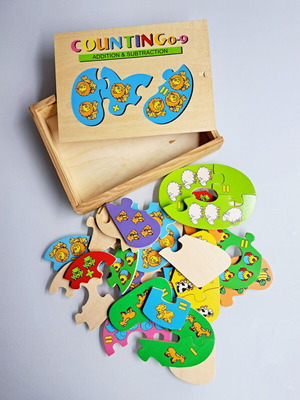 Wooden educational counting puzzle like new