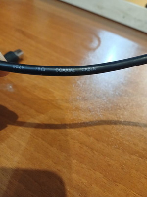 Antenna cable