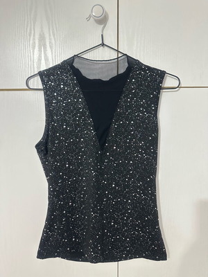 Black blouse with glitter like new, size S