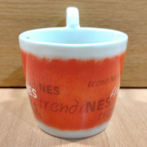 Nescafe friendlines promotional porcelain mug like new
