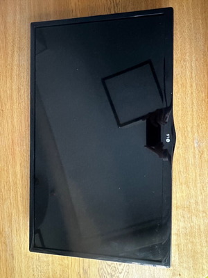 Телевизор LG 28MT48DF-PZ като нов без стойка