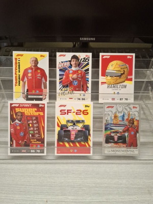 Σετ καρτών Topps Turbo Attax 2026 Scuderia Ferrari F1