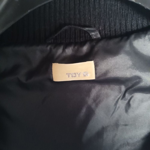 Toy G. jacket used, black, size S, down filled with natural fur hood