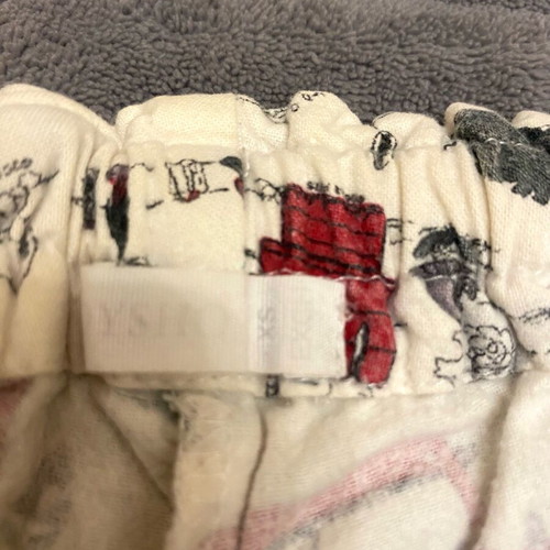 Oysho Snoopy pajama used, white and multicolor, size XS