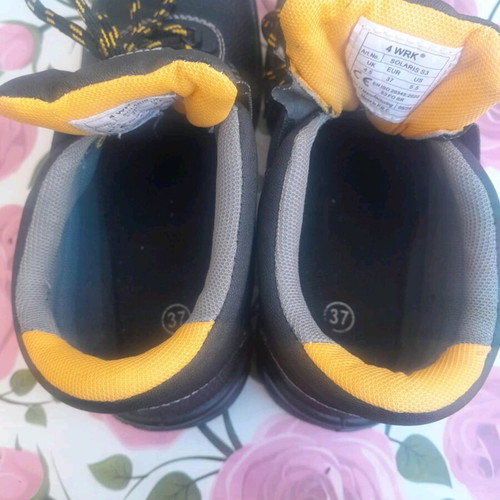 4 Work Safety Boot Size 38 New Unworn