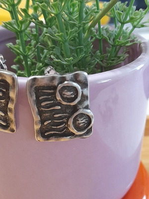Boho stud earrings new, black and silver