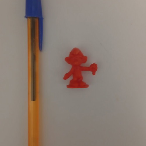 Vintage Smurfs plastic figure used, 1980s, 3cm height