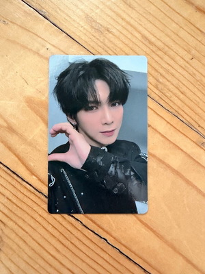Ateez Yeosang The World EP Paradigm Kpop photo card