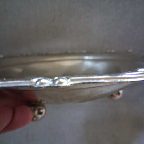 Vintage fountain dish like new
