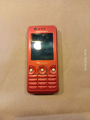 Sony Ericsson W660i used, not charging or powering on, with battery