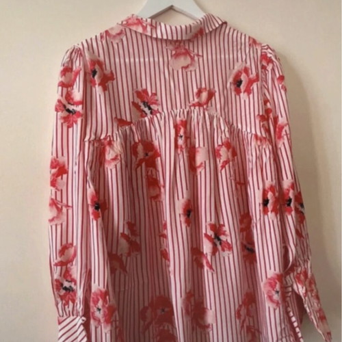 Floral shirt Marks & Spencer like new, size L, white and red